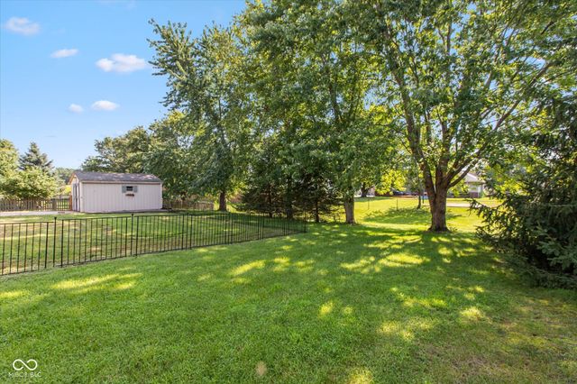 909 N Shore Boulevard, Franklin, IN 46131