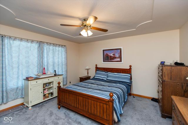 909 N Shore Boulevard, Franklin, IN 46131