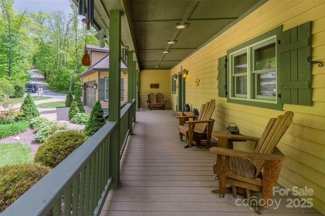 27 Indianola Lane, Bryson City, NC 28713