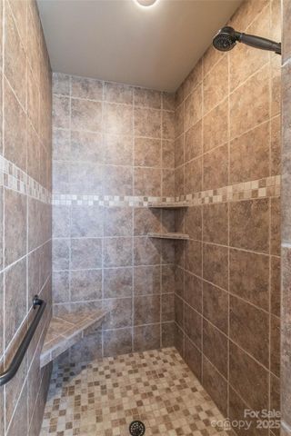 27 Indianola Lane, Bryson City, NC 28713