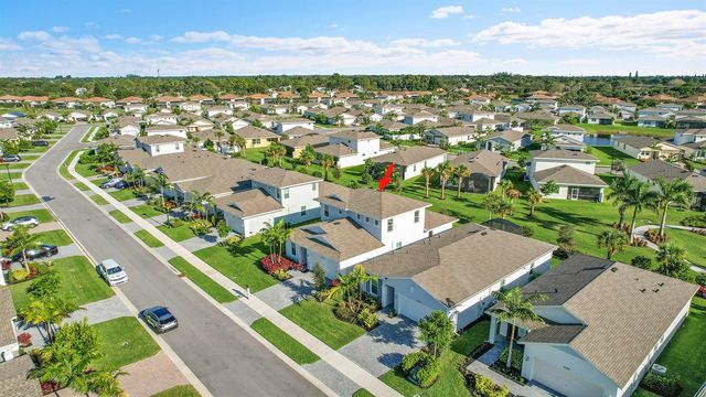 5742 Graceful Way, Delray Beach, FL 33484