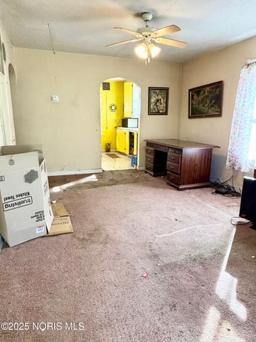 203 Eastwood Avenue, Oregon, OH 43616