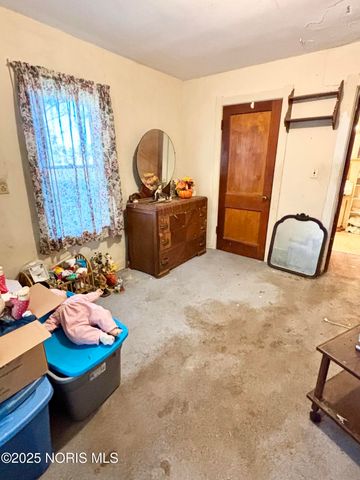 203 Eastwood Avenue, Oregon, OH 43616