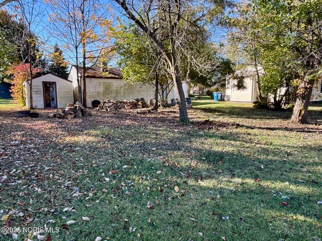 203 Eastwood Avenue, Oregon, OH 43616