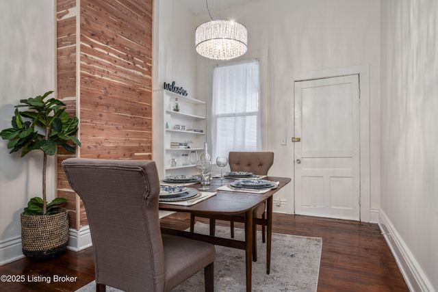 1067 Mary St, Louisville, KY 40204