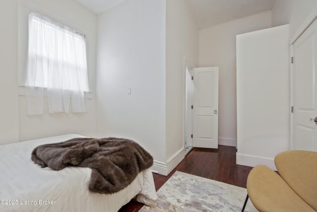 1067 Mary St, Louisville, KY 40204