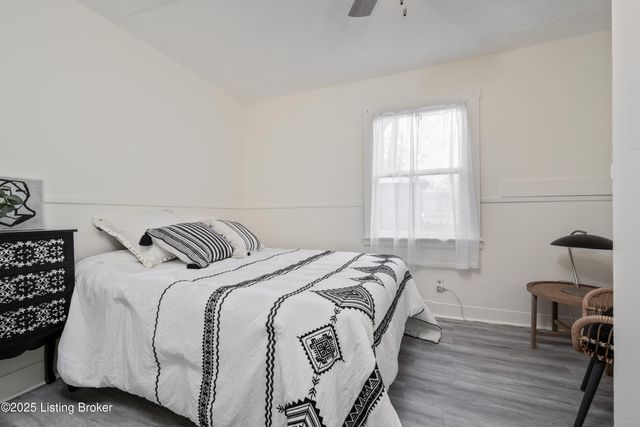 1067 Mary St, Louisville, KY 40204