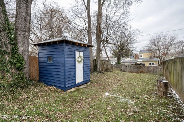 1067 Mary St, Louisville, KY 40204