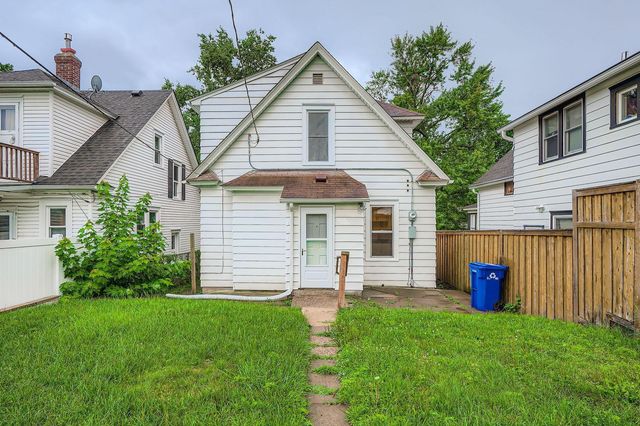595X Hawthorne Avenue E, Saint Paul, MN 55130