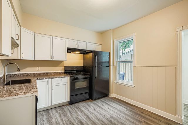 595X Hawthorne Avenue E, Saint Paul, MN 55130