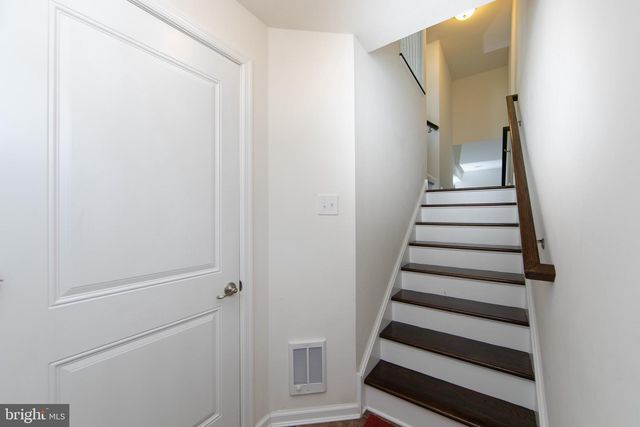 28 REGENCY CT, Cherry Hill, NJ 08002
