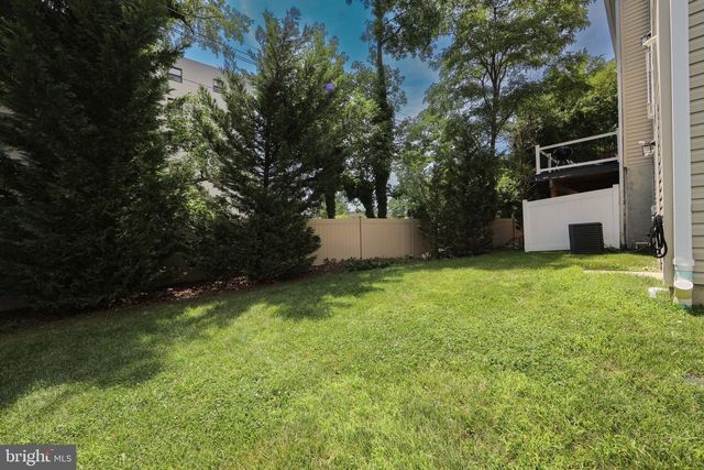 28 REGENCY CT, Cherry Hill, NJ 08002