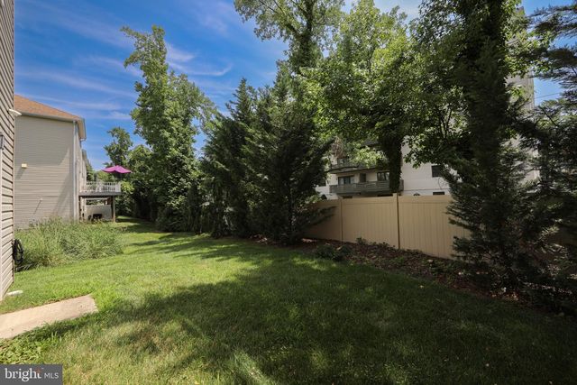 28 REGENCY CT, Cherry Hill, NJ 08002
