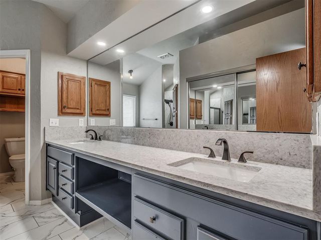 7148 NW 102nd Street, Oklahoma City, OK 73162