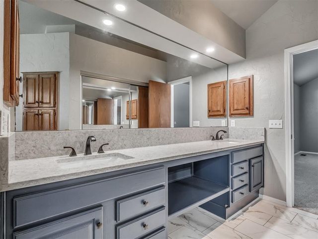 7148 NW 102nd Street, Oklahoma City, OK 73162