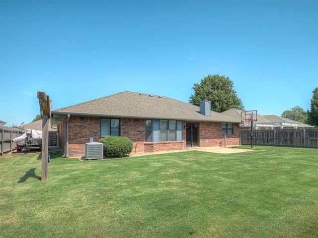7148 NW 102nd Street, Oklahoma City, OK 73162