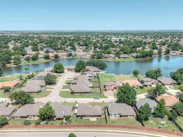 7148 NW 102nd Street, Oklahoma City, OK 73162