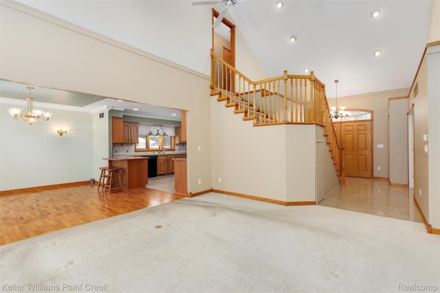 10045 Highland Road, White Lake Charter Township, MI 48386