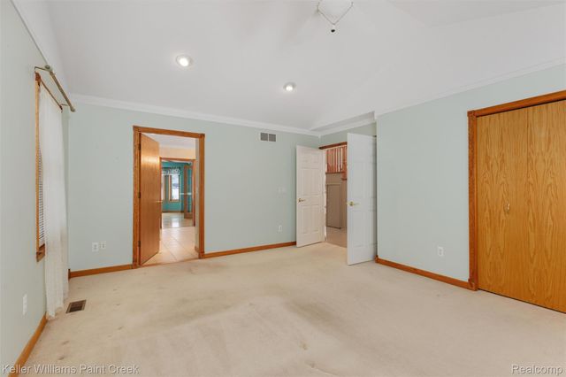 10045 Highland Road, White Lake Charter Township, MI 48386