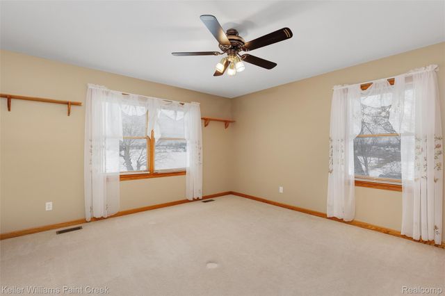 10045 Highland Road, White Lake Charter Township, MI 48386