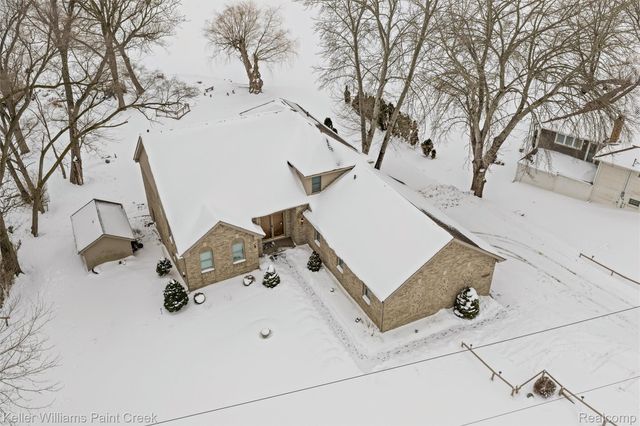 10045 Highland Road, White Lake Charter Township, MI 48386