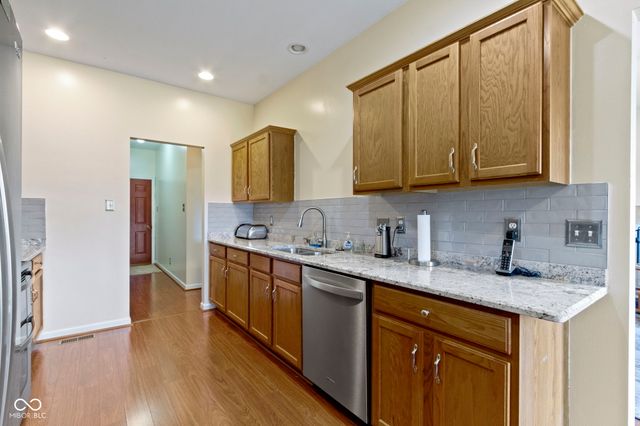 8778 N Deer Crossing Boulevard, Mccordsville, IN 46055