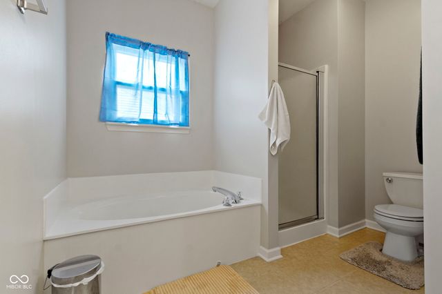 8778 N Deer Crossing Boulevard, Mccordsville, IN 46055