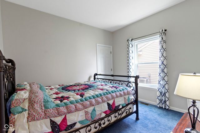 8778 N Deer Crossing Boulevard, Mccordsville, IN 46055