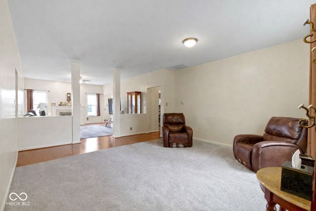 8778 N Deer Crossing Boulevard, Mccordsville, IN 46055