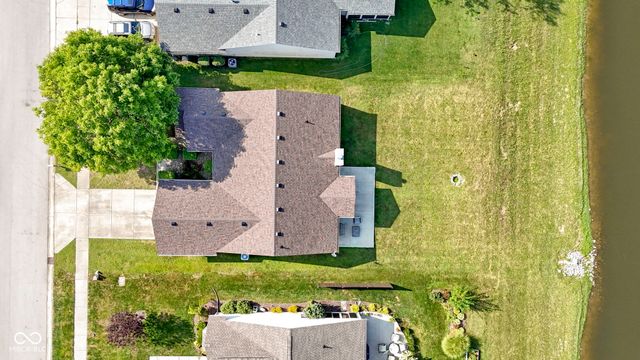 8778 N Deer Crossing Boulevard, Mccordsville, IN 46055