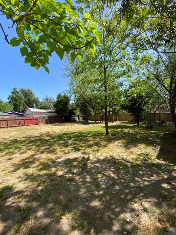 213 S Lincoln St, Roseville, CA 95678