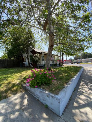 213 S Lincoln St, Roseville, CA 95678