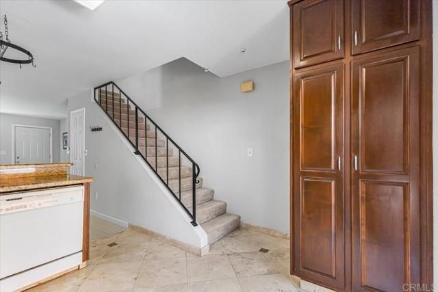 6670 Bell Bluff Avenue, San Diego, CA 92119