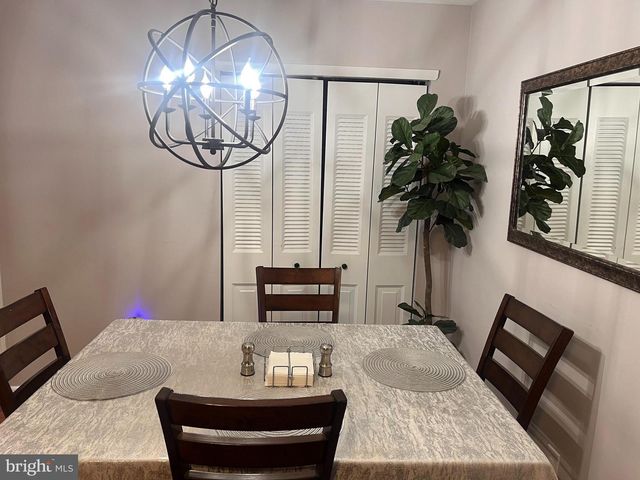 208 ASHLEY RUN, Voorhees, NJ 08043