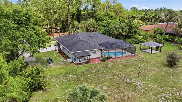 1140 22nd AVE NE, Naples, FL 34120