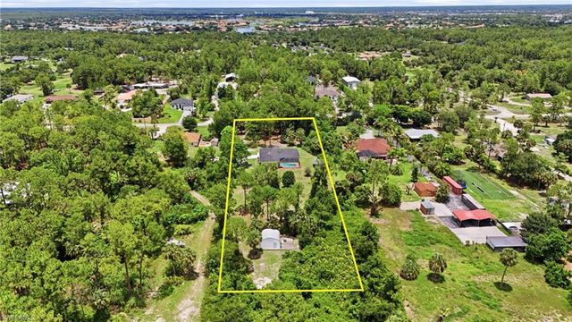 1140 22nd AVE NE, Naples, FL 34120