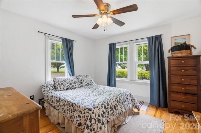 1203 Allens Creek Road, Waynesville, NC 28786