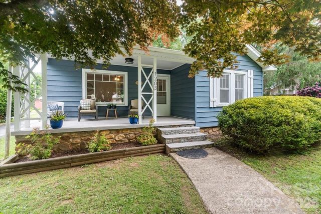 1203 Allens Creek Road, Waynesville, NC 28786
