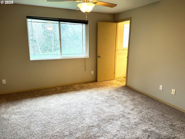 2600 Ne 33RD St, Lincoln City, OR 97367