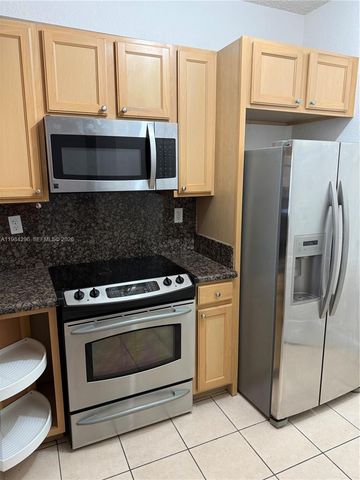 6001 SW 70th St 531, South Miami, FL 33143