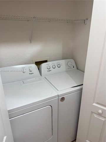 6001 SW 70th St 531, South Miami, FL 33143