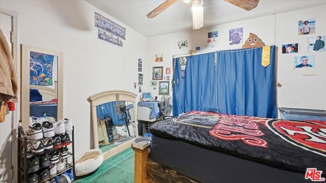 1523 E Vernon Avenue, Los Angeles, CA 90011