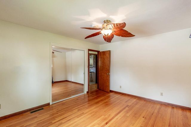 1808 NASSAU STREET, New London, WI 54961