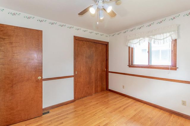 1808 NASSAU STREET, New London, WI 54961