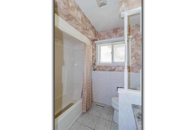 1808 NASSAU STREET, New London, WI 54961