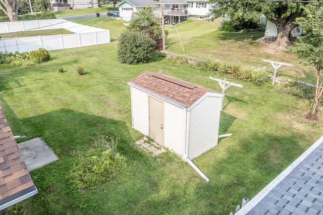 1808 NASSAU STREET, New London, WI 54961