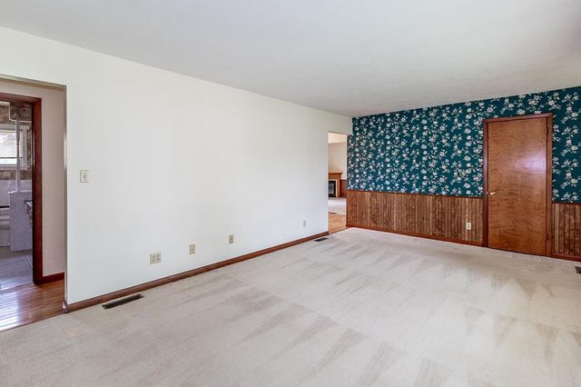 1808 NASSAU STREET, New London, WI 54961