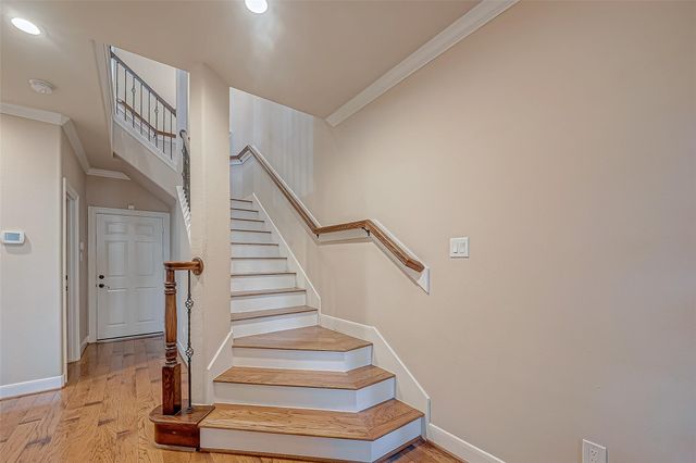 38 Islewood Boulevard, The Woodlands, TX 77380