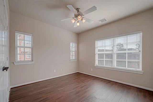 38 Islewood Boulevard, The Woodlands, TX 77380