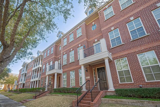 38 Islewood Boulevard, The Woodlands, TX 77380